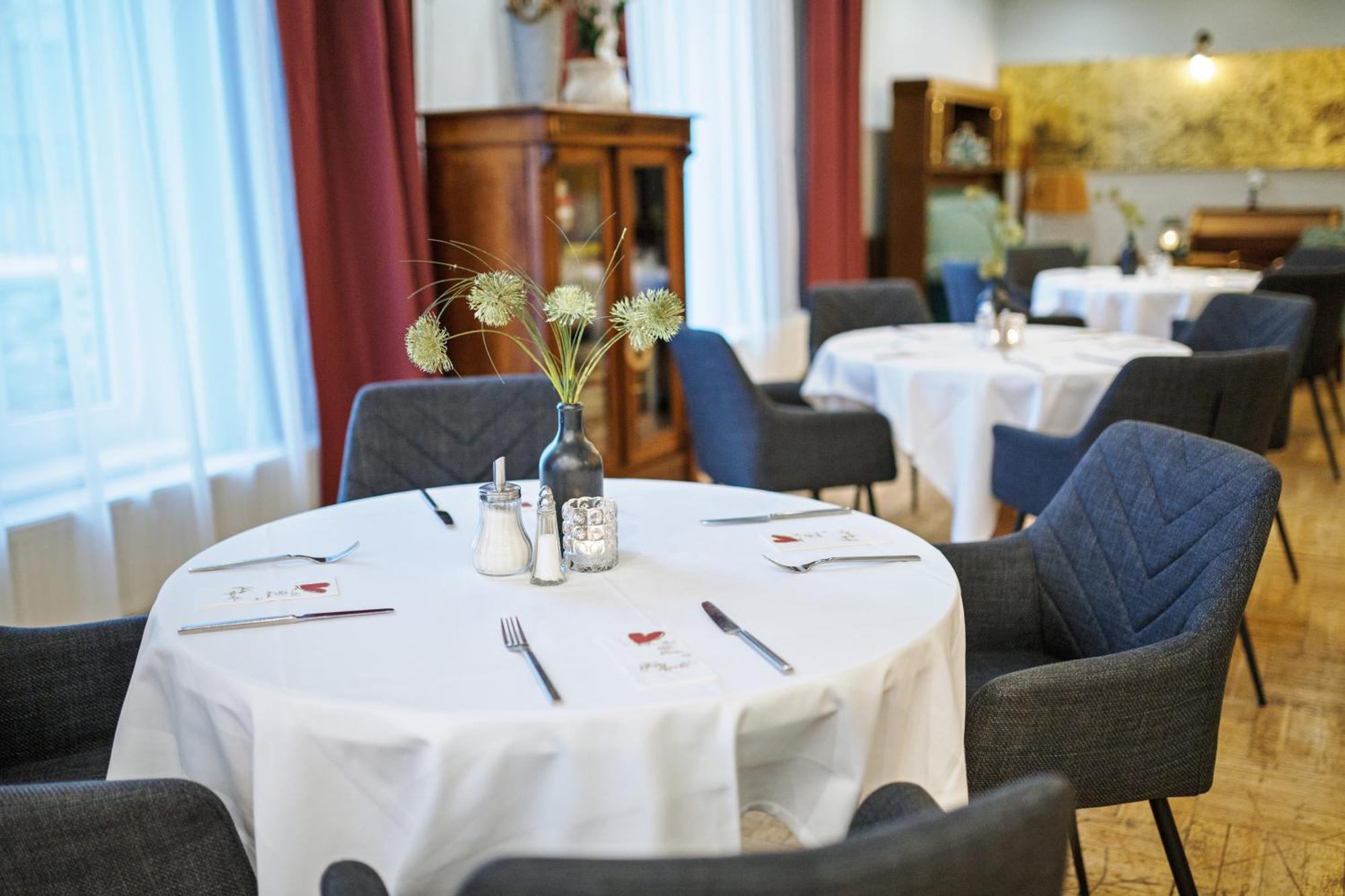 Landgasthof Schmid - Unterkunft & Restaurant Hotel Sitzenberg Екстериор снимка